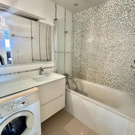 Dodo Apartment Paris